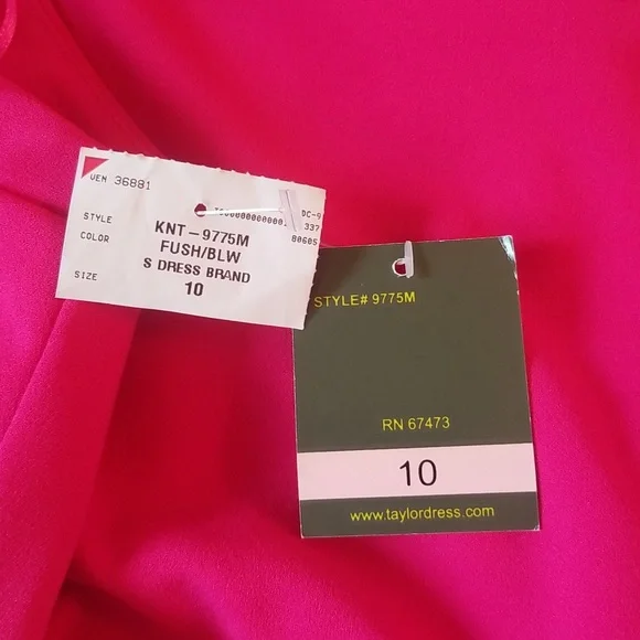 ❤️ ❤️ Taylor Pink, White & Black Color Blocked Dress - Picture 3 of 5